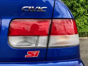 Honda Civic Si Coupe 2000 года  (NA)